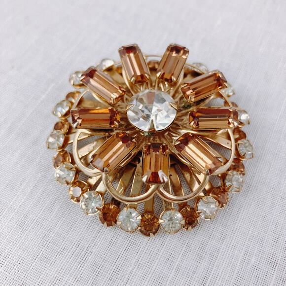VTG 1950s Rhinestone Domed Layered Swivel Brooch Amber, Clear Stones Gold-Tone - Picture 3 of 7
